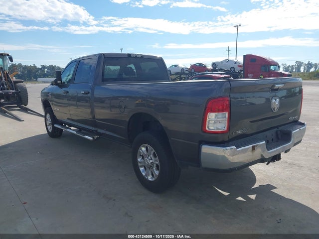 RAM 3500 2019 3C63R3HL5KG610212 Image 3