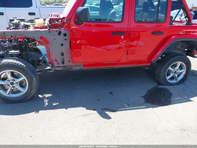1C4JJXSJ7MW732872 Jeep 2021