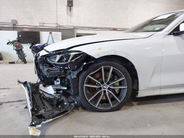 BMW 2025 2025 WBA63DA07SCT85370 Image 6