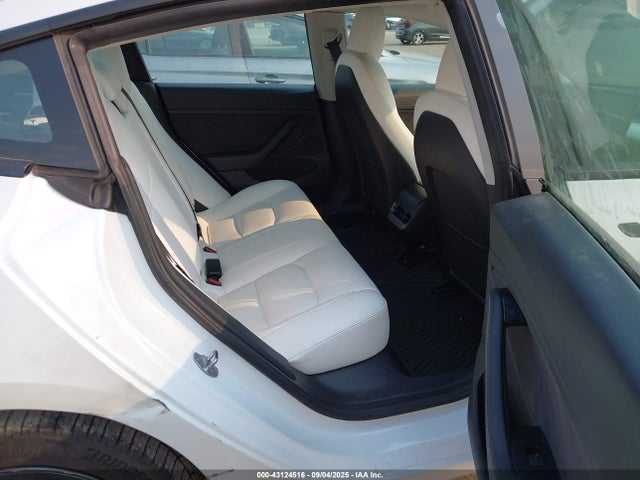 2022 TESLA MODEL 3 5YJ3E1EA6NF360985 Photo 7