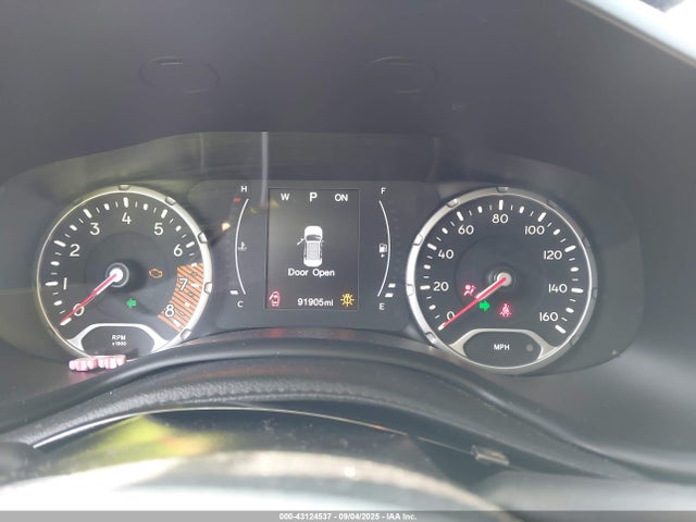 Продажа на аукционе авто 2020 Jeep Renegade Sport 4x4, vin: ZACNJBAB1LPL93131, номер лота: 43124537