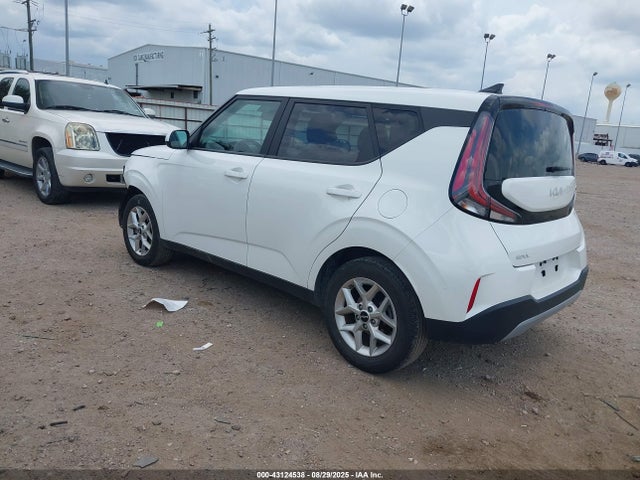 KNDJ23AU1P7858225 KIA mpi nu