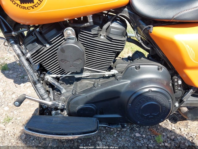 2019 HARLEY-DAVIDSON FLHT 1HD1FVC27KB673080 Photo 8