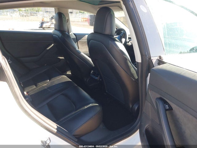 2019 TESLA MODEL 3 5YJ3E1EB1KF454180 Photo 7