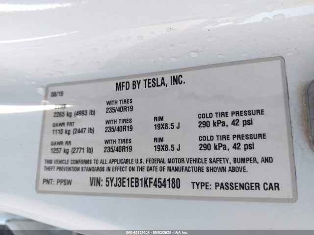 2019 TESLA MODEL 3 5YJ3E1EB1KF454180 Photo 8