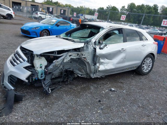 2018 CADILLAC XT5 1GYKNARS7JZ200854 Photo 5