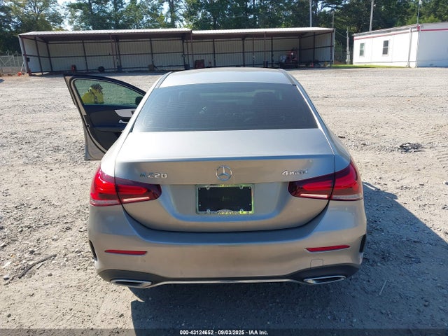 Mercedes-Benz m260 2019 WDD3G4FB6KW004410 Image 16