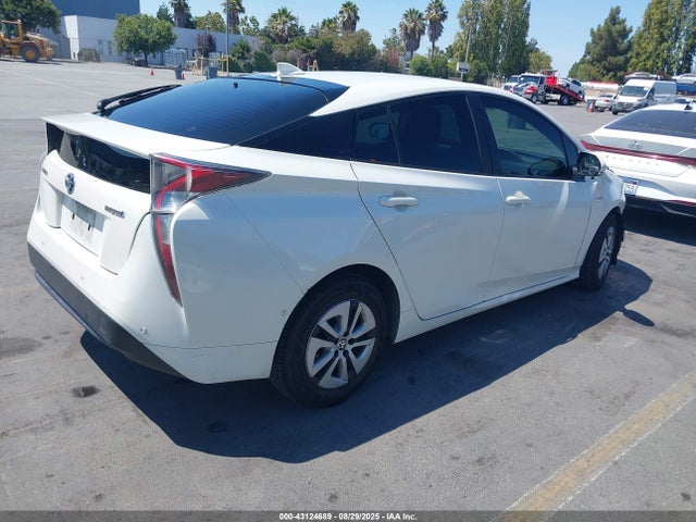JTDKBRFU9H3053873 Toyota 2zr-fxe,1nm