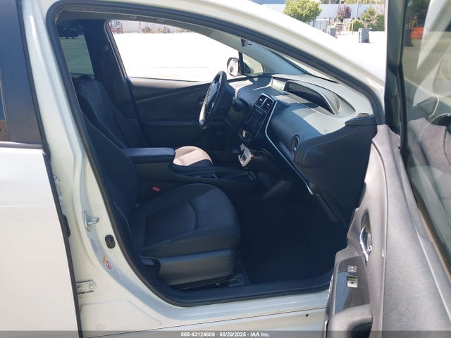 JTDKBRFU9H3053873 Toyota 2zr-fxe,1nm
