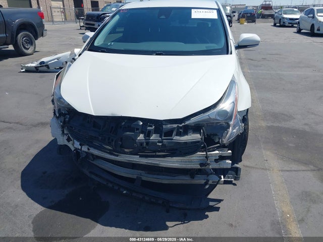 JTDKBRFU9H3053873 Toyota 2zr-fxe,1nm
