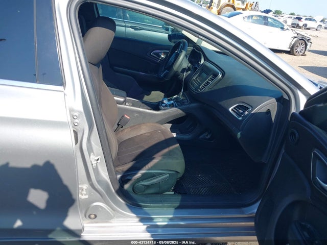1C3CCCAB5FN502315 Chrysler 200