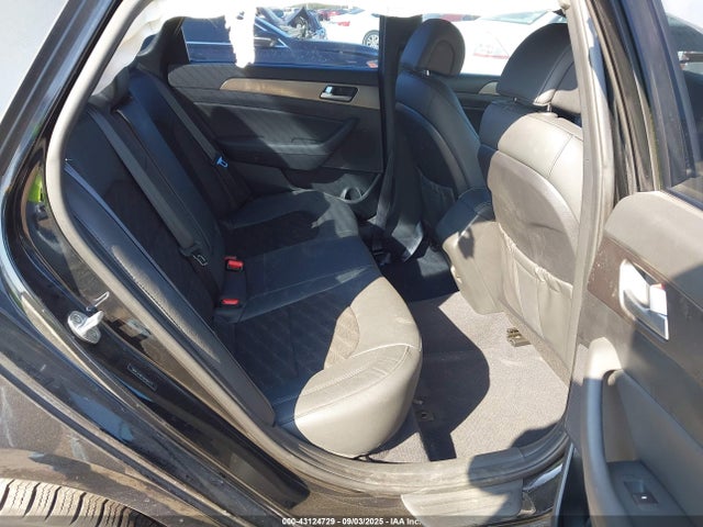 5NPE34AB7HH584271 Hyundai 2017