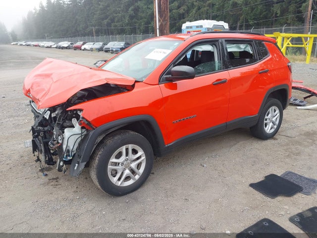 3C4NJDABXJT457154 Jeep 2018