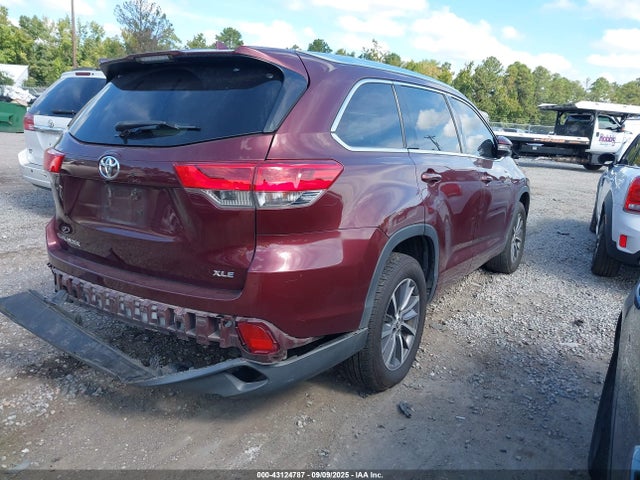 Toyota 2gr-fks 2017 5TDKZRFH1HS201253 Image 4