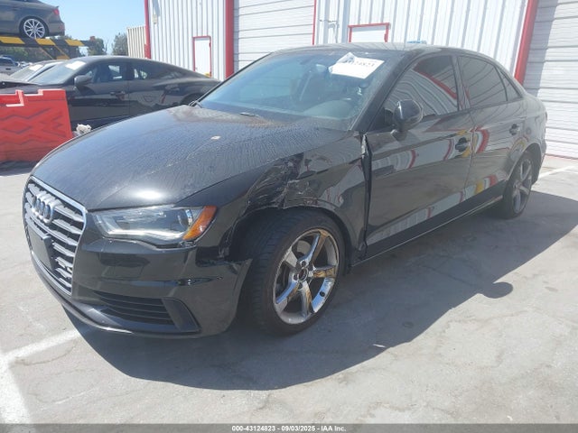 2015 AUDI A3 WAUACGFF4F1129276 Photo 1