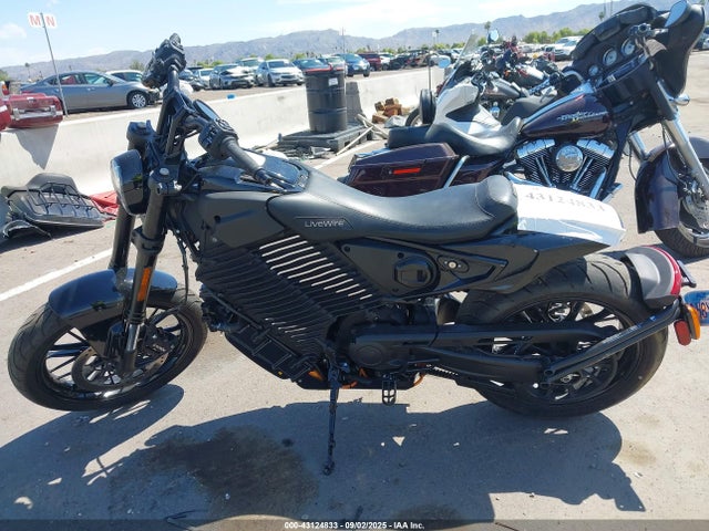 Livewire Harley-davidson Arrow Electric Motor 2024 1HD3GDYB1RB550992 Image 13