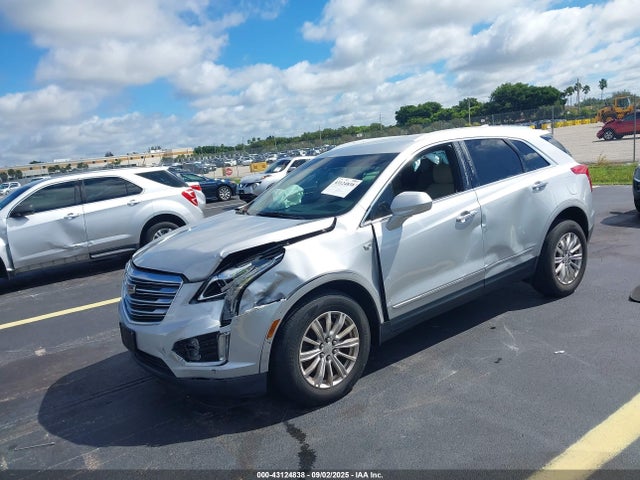 2018 CADILLAC XT5 1GYKNARS8JZ103307 Photo 1