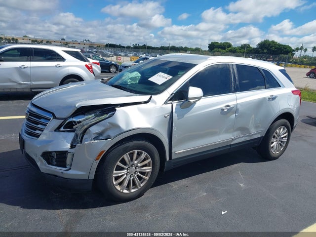 2018 CADILLAC XT5 1GYKNARS8JZ103307 Photo 5