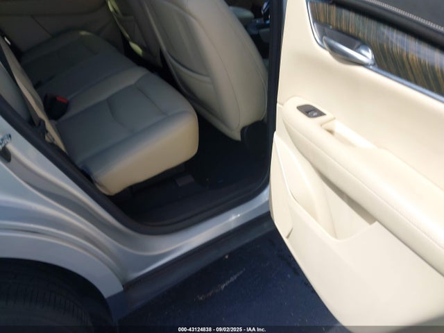2018 CADILLAC XT5 1GYKNARS8JZ103307 Photo 7