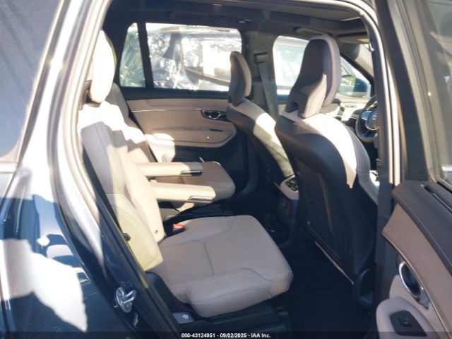 2025 VOLVO XC90 PLUG-IN HYBRID YV4H60JG8S1376727 Photo 7
