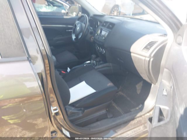 2017 MITSUBISHI OUTLANDER SPORT JA4AR3AU0HZ051965 Photo 4