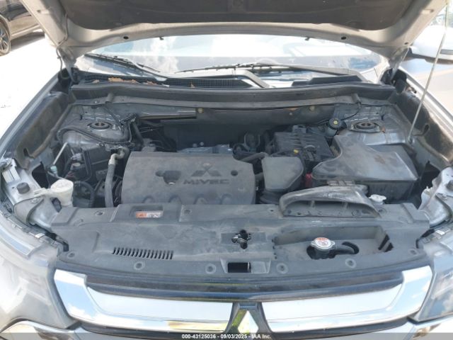 2016 MITSUBISHI OUTLANDER JA4AD3A36GZ016173 Photo 9