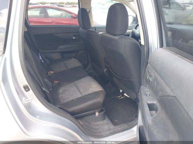 2016 MITSUBISHI OUTLANDER JA4AD3A36GZ016173 Photo 7