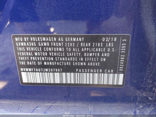 2018 VOLKSWAGEN GOLF R WVWWF7AU7JW207907 Photo 8