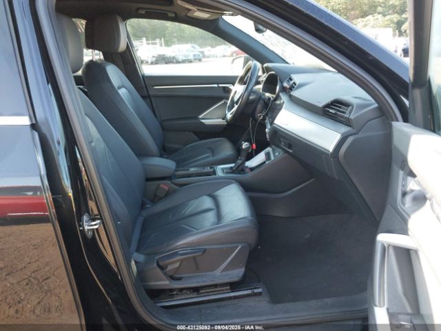 2019 AUDI Q3 WA1AECF30K1082831 Photo 4