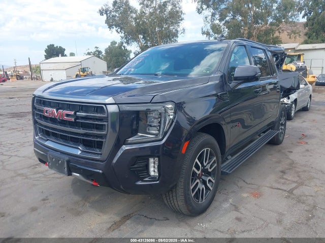GMC l84 2023 1GKS2HKD8PR153298 Image 2