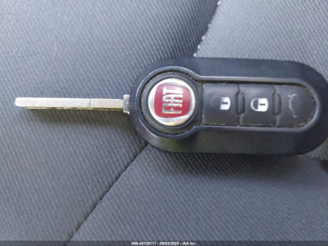 2012 FIAT 500 3C3CFFAR3CT383231 Photo 10