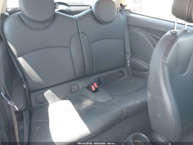 2011 MINI COOPER WMWSU3C52BT097416 Photo 7