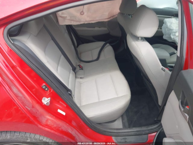 KMHD84LF5HU178388 Hyundai Elantra