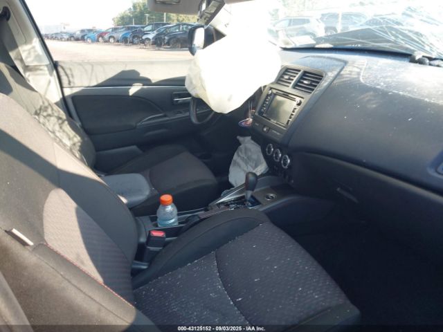 2018 MITSUBISHI OUTLANDER SPORT JA4AR3AU4JZ022667 Photo 4