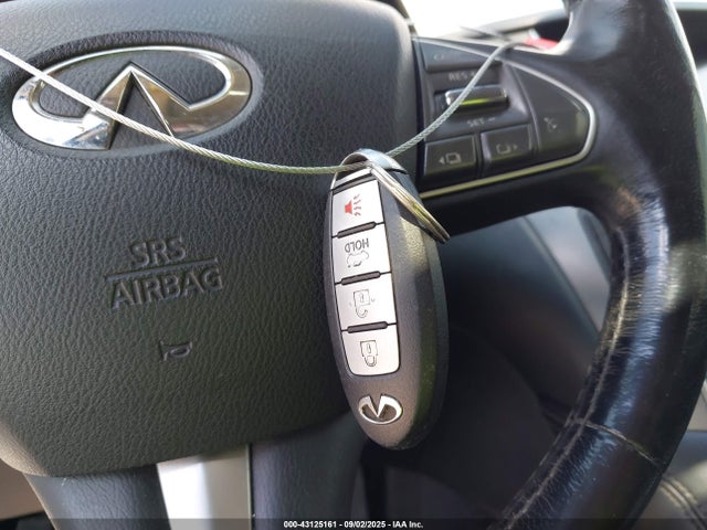 Infiniti 2014 2014 JN1BV7AR1EM707823 Image 11