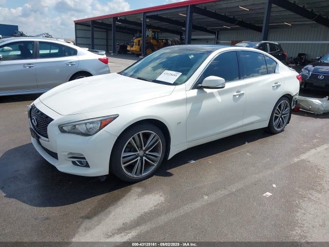 Infiniti 2014 2014 JN1BV7AR1EM707823 Image 2