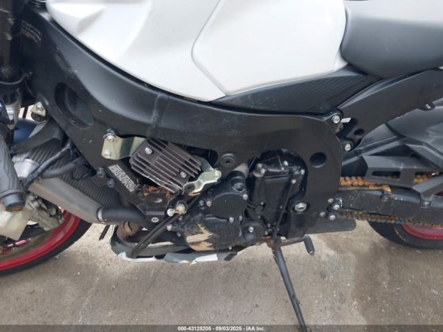 2024 SUZUKI GSX-R600 JS1GN7FA7R7100314 Photo 8