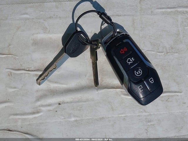Ford 2016 2016 1FA6P8TH7G5284882 Image 11