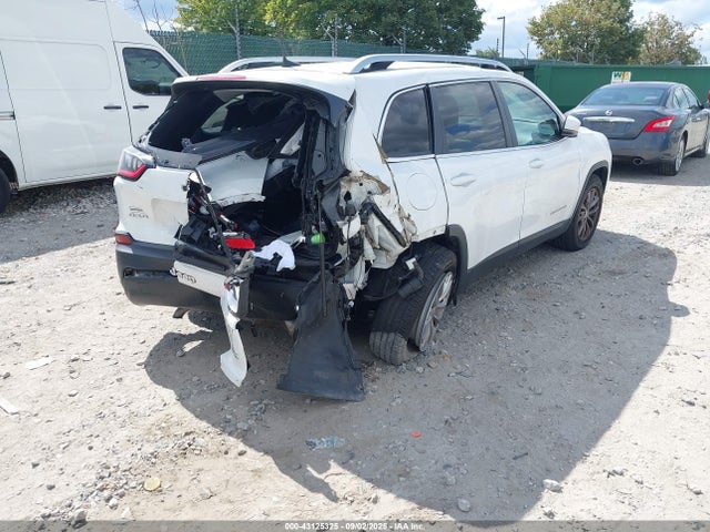 1C4PJMCB3KD380303 Jeep Cherokee
