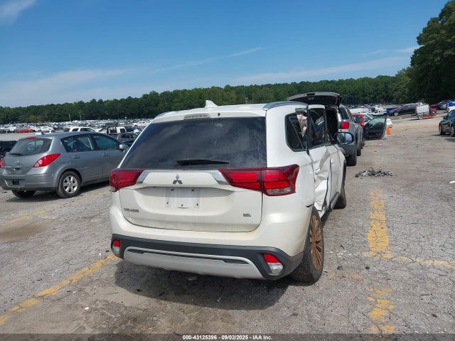 2020 MITSUBISHI OUTLANDER JA4AD3A33LZ031515 Photo 3