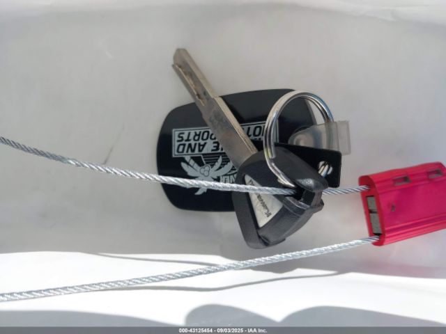 2024 KAWASAKI EX650 ML5EXER13RDAD5737 Photo 10