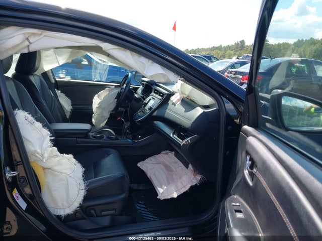 4T1BD1EB1JU064664 Toyota 2ar-fxe+2jm