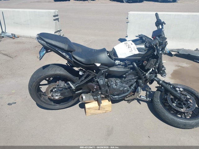 JYARM32E5RA008569 Yamaha Mtn690 (mt-07)