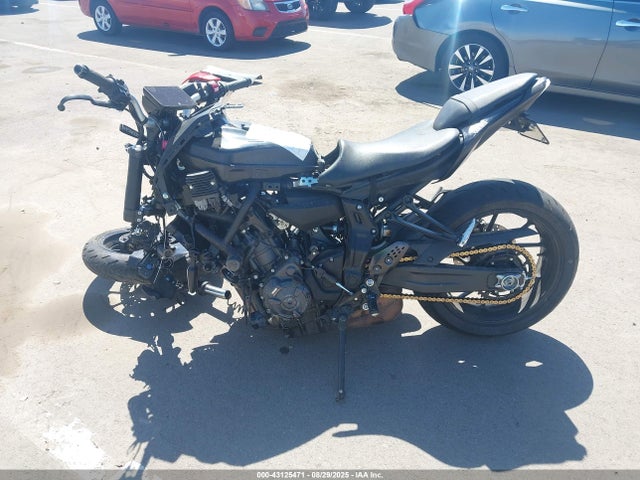 JYARM32E5RA008569 Yamaha Mtn690 (mt-07)