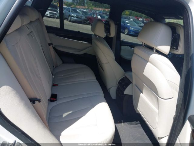 2018 BMW X5 5UXKR2C59J0Z15270 Photo 7