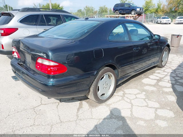 2002 MERCEDES-BENZ CLK 55 AMG WDBLJ74G32T109997 Photo 3