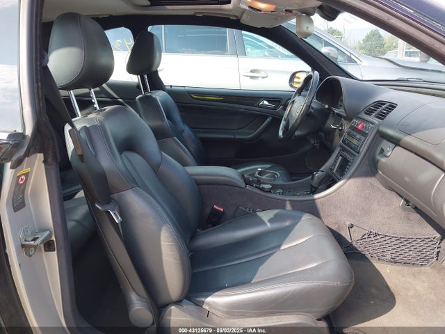 2002 MERCEDES-BENZ CLK 55 AMG WDBLJ74G32T109997 Photo 4
