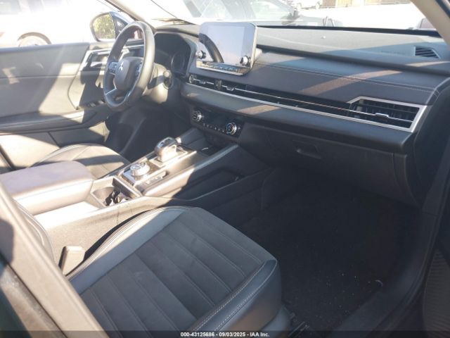 2024 MITSUBISHI OUTLANDER JA4J4VA86RZ079851 Photo 4