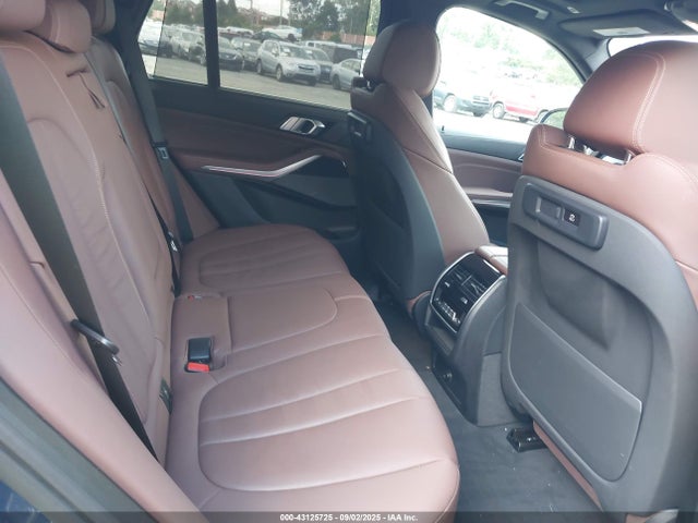 5UXCR6C58KLL63675 BMW X5