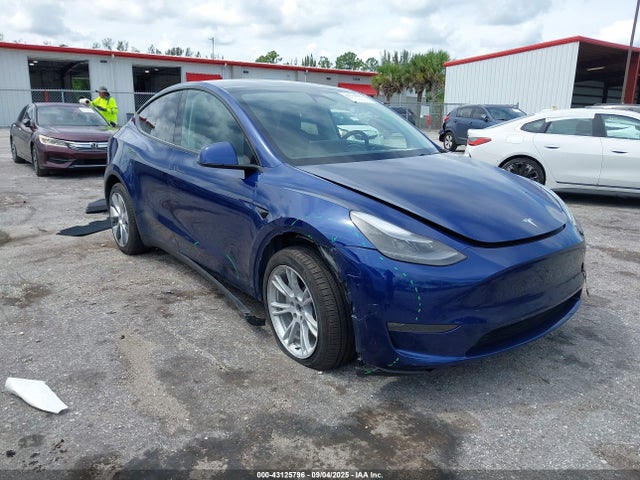 2023 TESLA MODEL Y 7SAYGDEE3PA193251 Photo 0